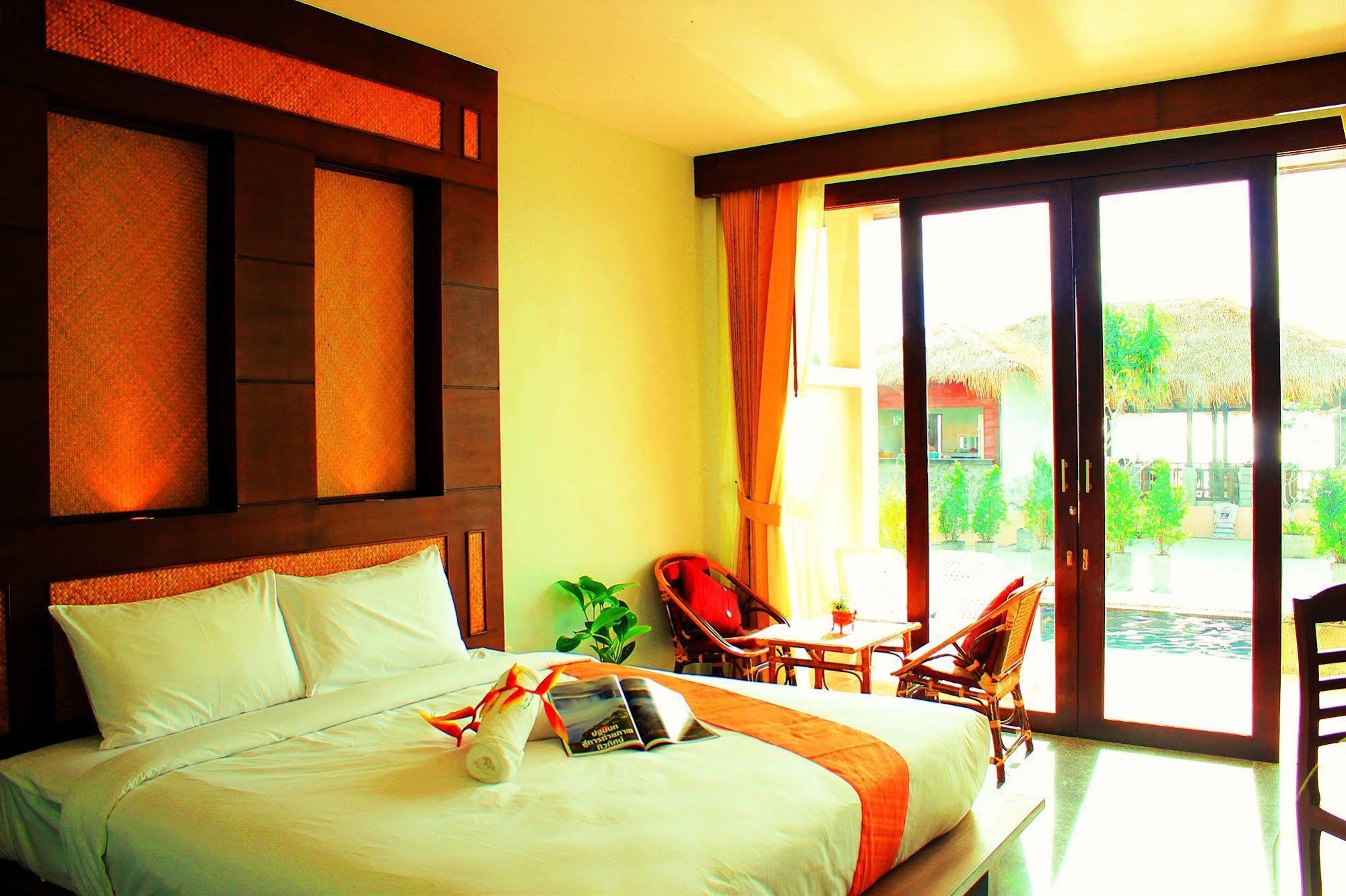 Peace Paradise Beach Ko Lanta Exterior foto